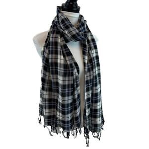 NWT Y2K Aerie Black/White/Blue Plaid Long Scarf with Fringe One Size WInter